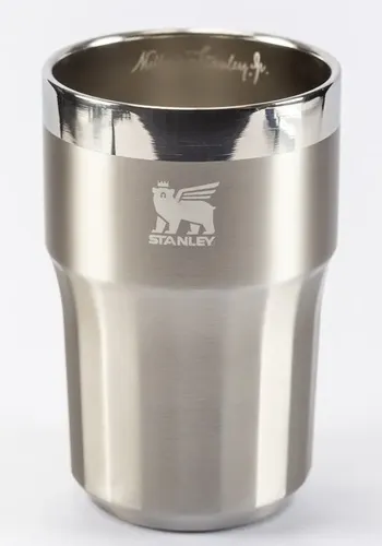 Destaque de Copo Térmico Beer Tumbler Stanley 384ml com desconto no Bom de Oferta